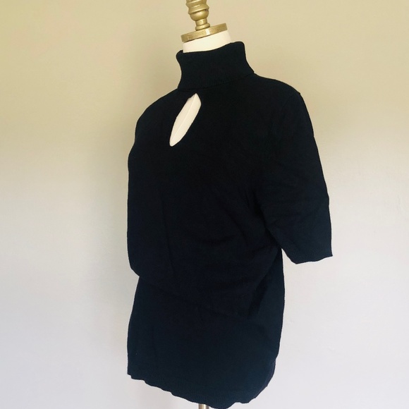 Lane Bryant Black Pullover Size 14 16 Short Sleeves - Picture 4 of 9
